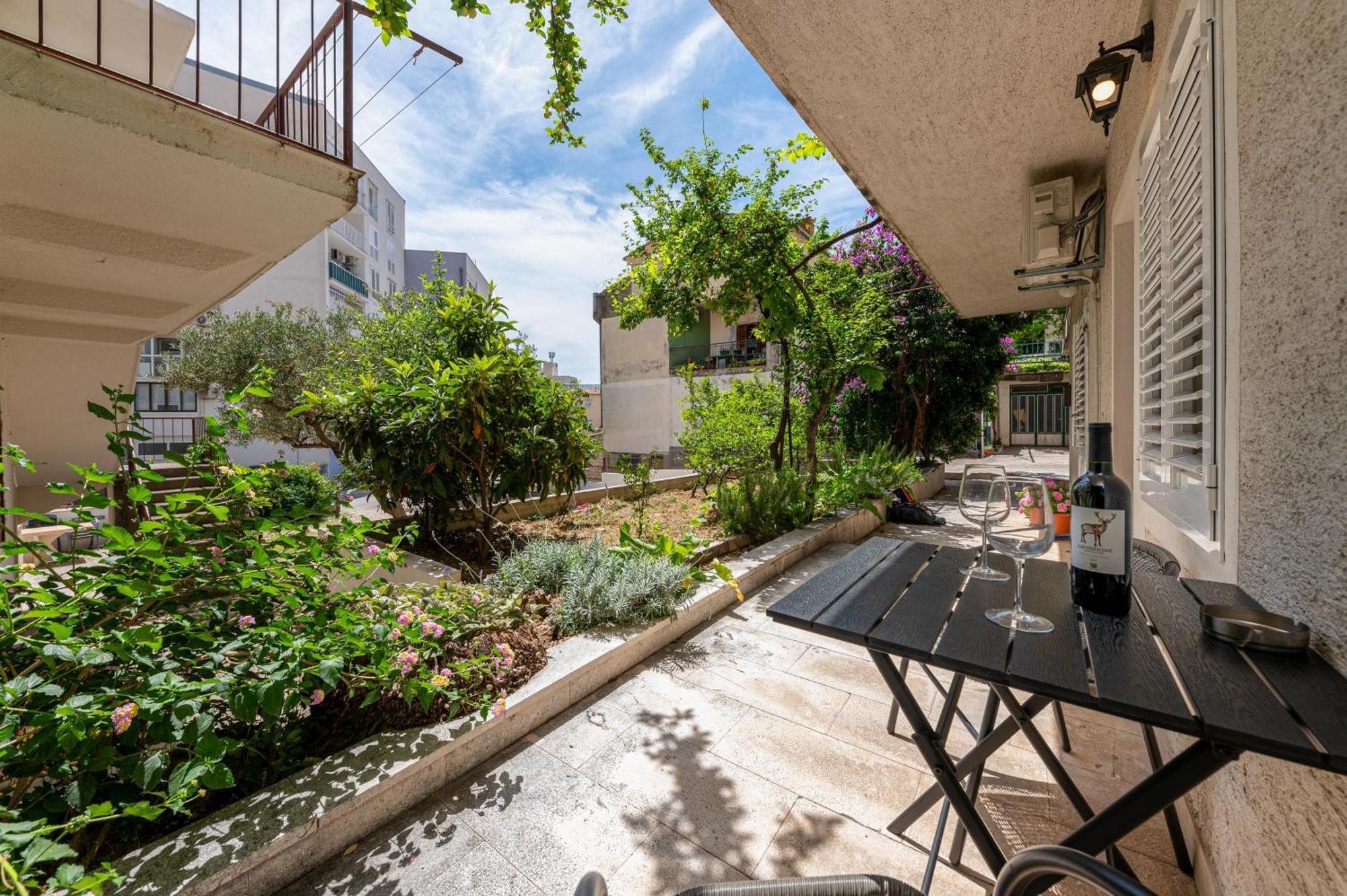 Apartman Biljana Makarska Eksteriør billede