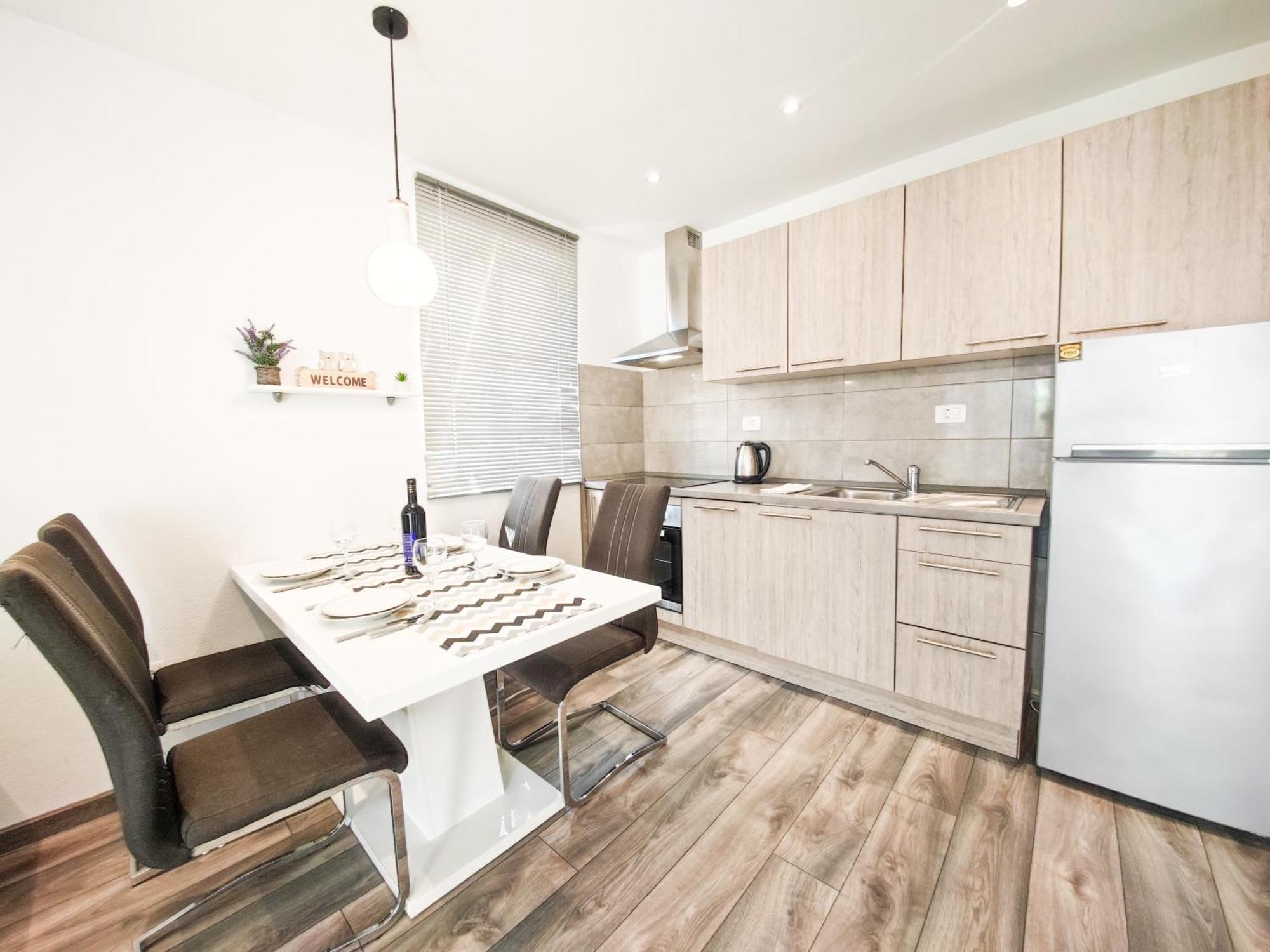 Apartman Biljana Makarska Eksteriør billede