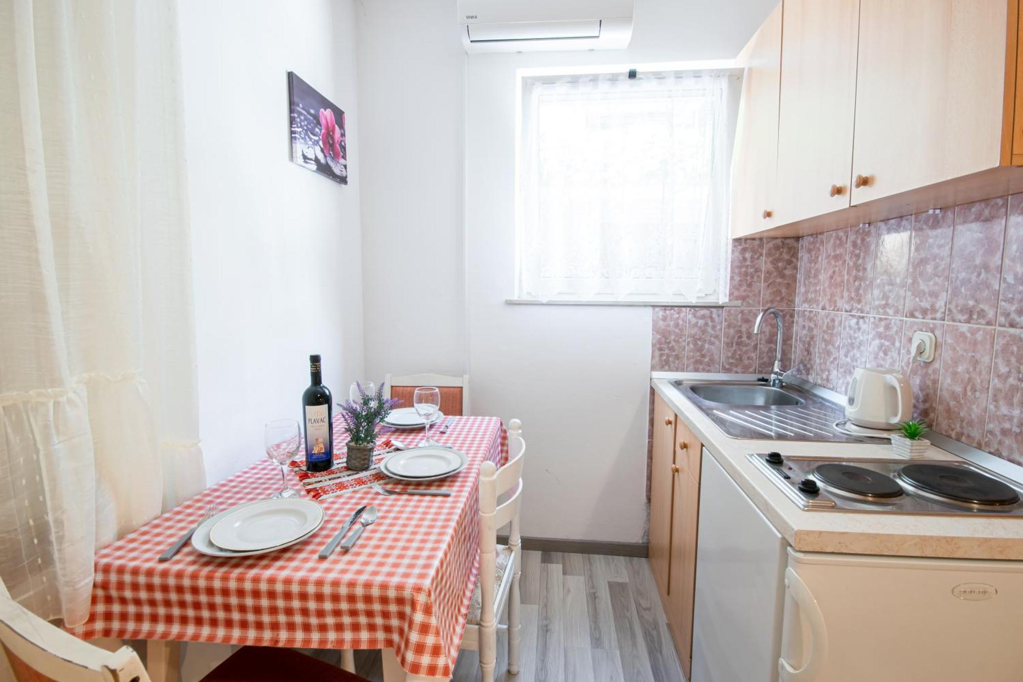 Apartman Biljana Makarska Eksteriør billede