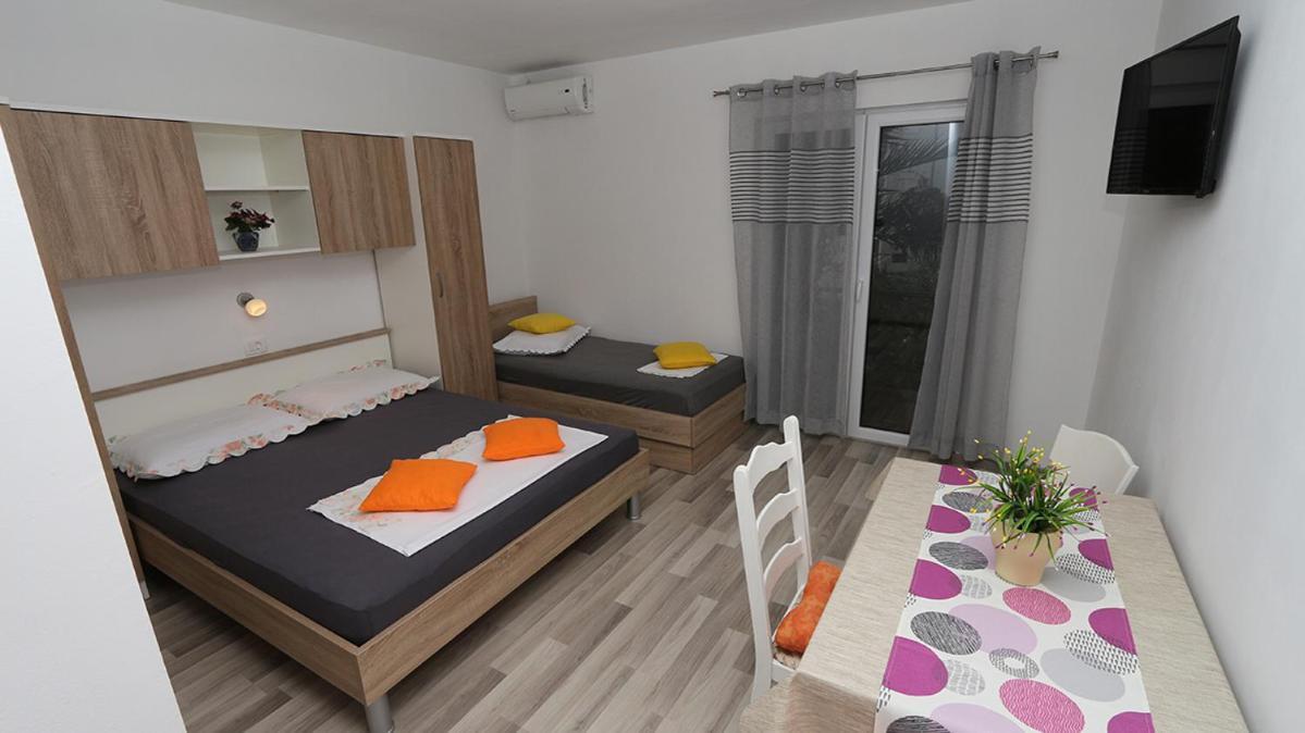 Apartman Biljana Makarska Eksteriør billede