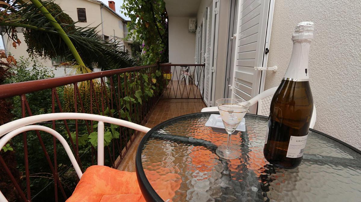 Apartman Biljana Makarska Eksteriør billede